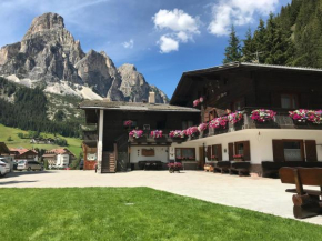 Garni La Vara Corvara